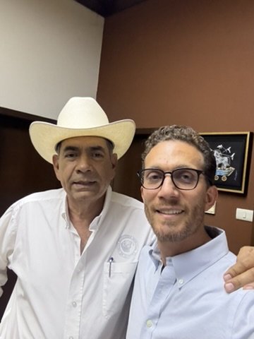 Selfie con sombrero de vaquero